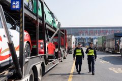 港珠澳大桥珠海公港口进出口总值破万亿